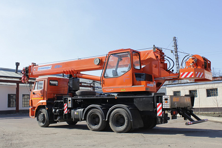 Продажа автокрана Клинцы КС-55713-1К-3 грузоподъемностью 25 тонн в г. Смоленск